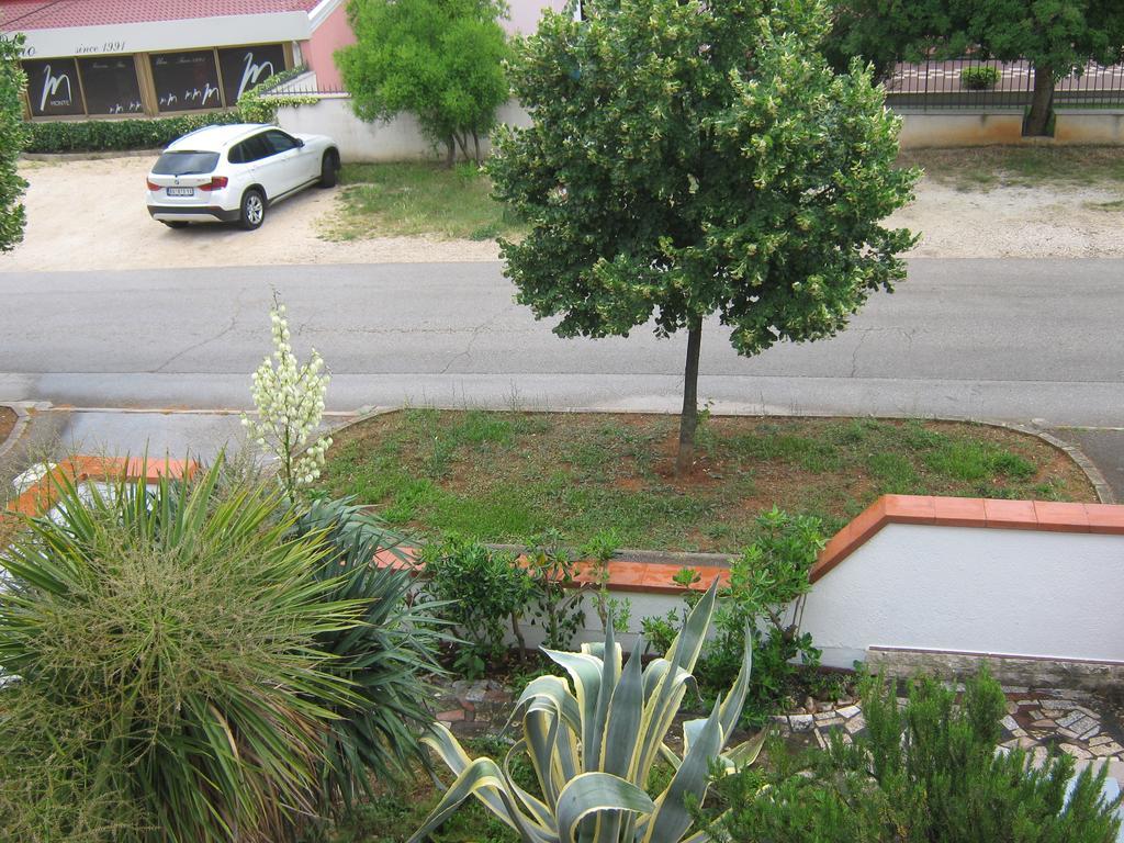Apartment Meridiana Ровинь Экстерьер фото